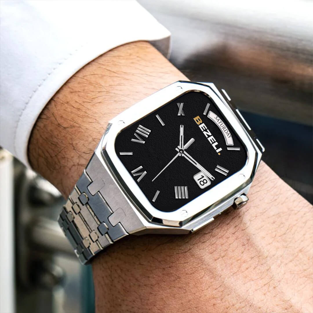 The Commander Apple Watch Case + Strap