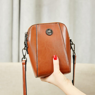 Daphne Leather Crossbody Bag