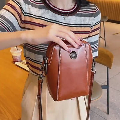 Daphne Leather Crossbody Bag